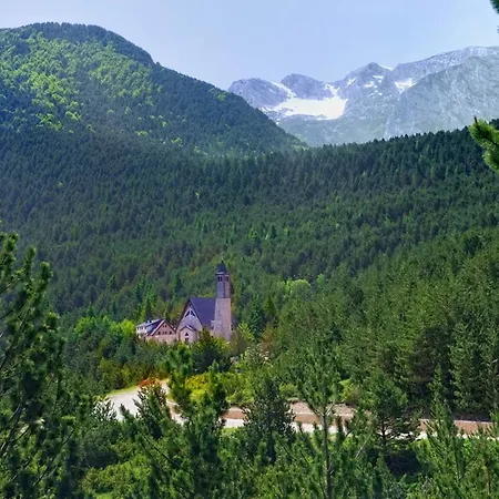 Medic - Blidinje Dağ evi